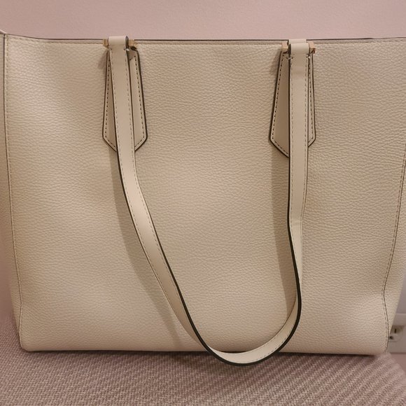 Michael Kors 3-in-1 bag (Like New) - Picture 2 of 8